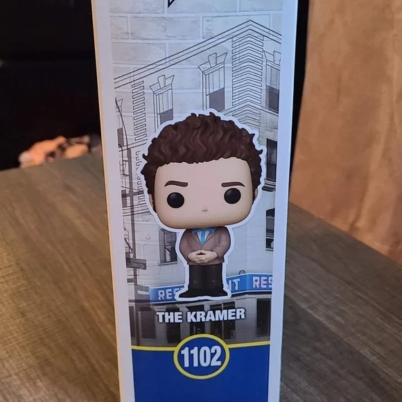 The Kramer (Seinfeld) Funko Pop 1102 - Only at Target - Picture 3 of 6